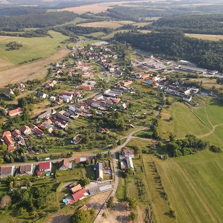 度假居 Biely Domcek Devicie